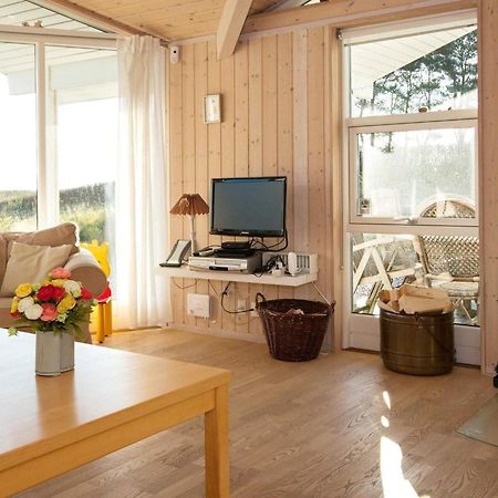 6 Person Holiday Home In Knebel Ørby Exterior foto