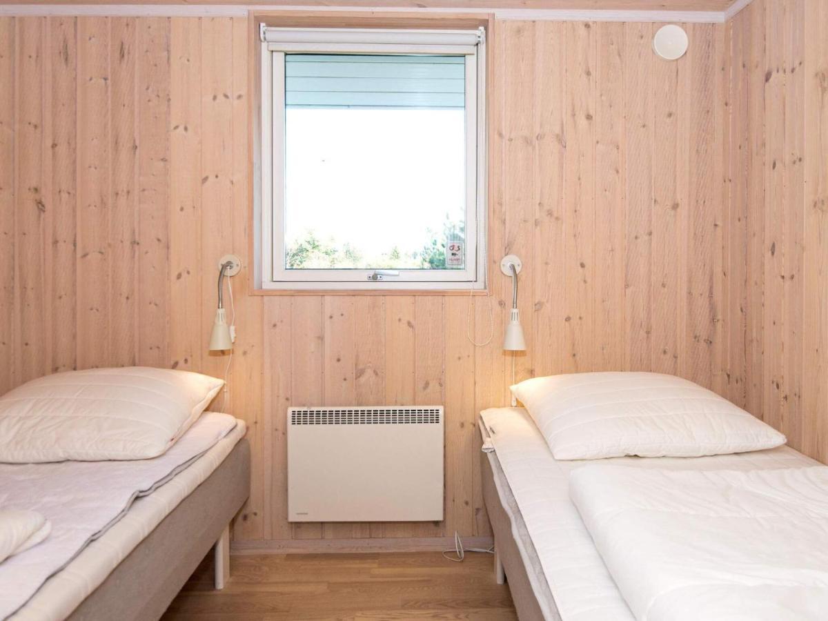 6 Person Holiday Home In Knebel Ørby Zimmer foto